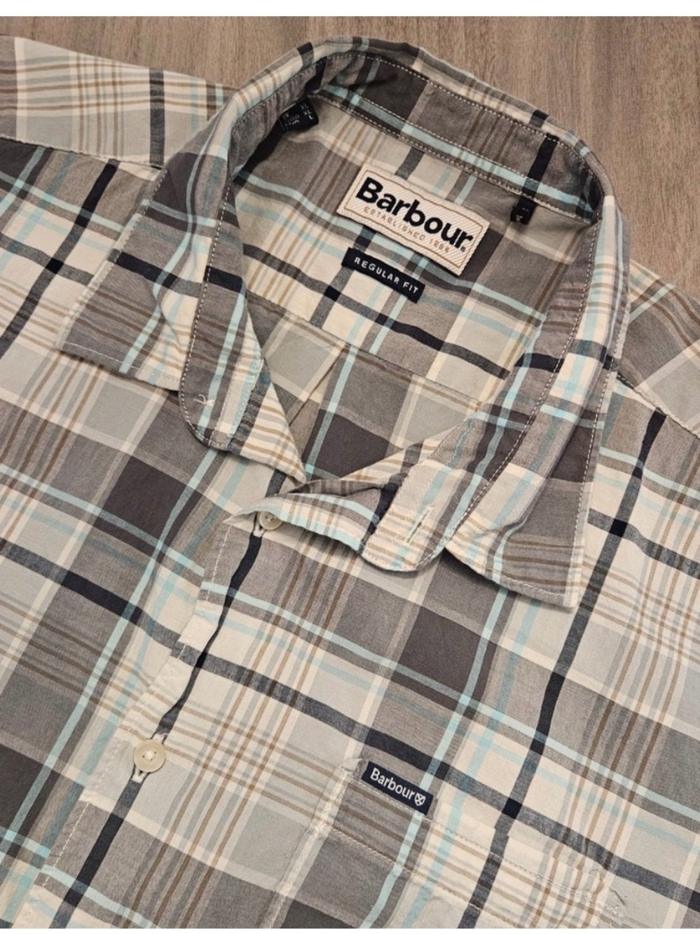 Barbour Short Sleeve Plaid Button-Down Shirt Mens L